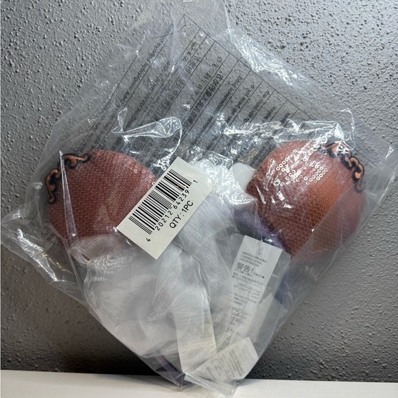 The Haunted Mansion Bride Minnie Ear Headband - Picture 4 of 4